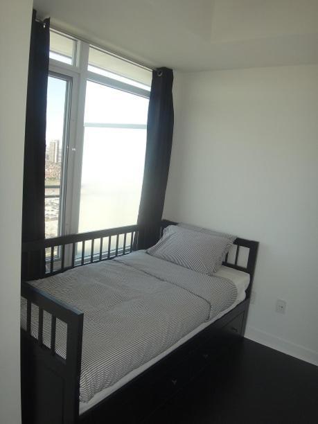 Square One Fully Furnished Suite Mississauga Extérieur photo